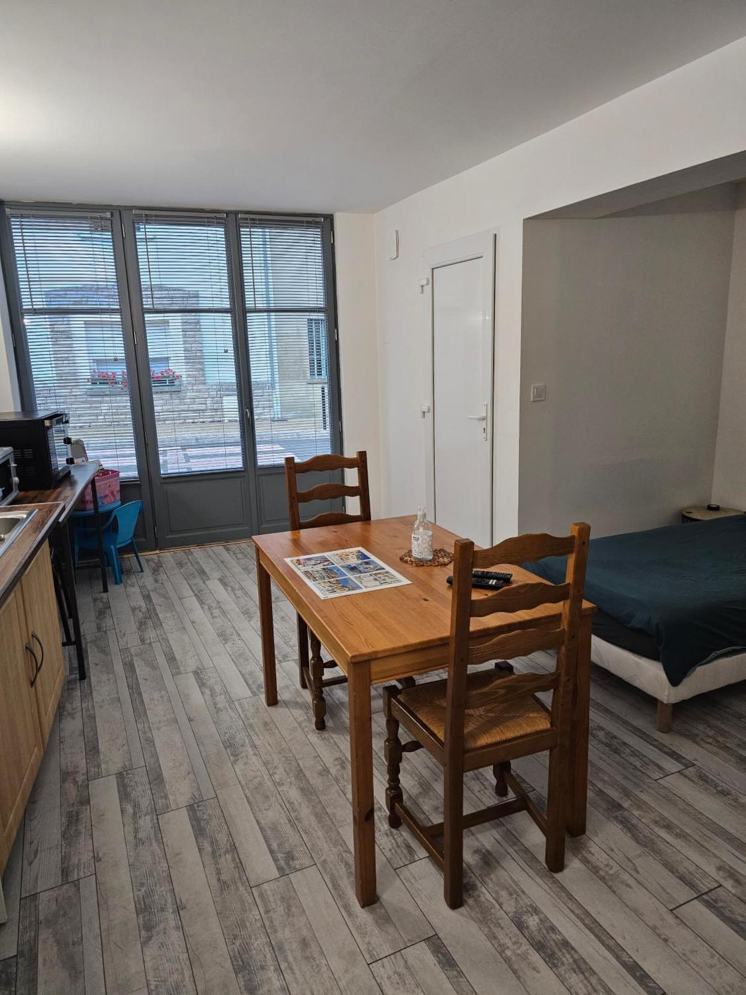 Studio Fains-Les-Sources Zewnętrze zdjęcie